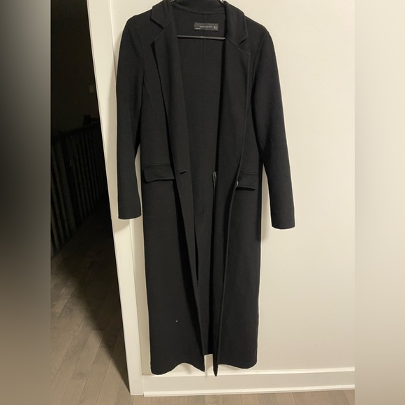 Size small - Picture 2 of 6